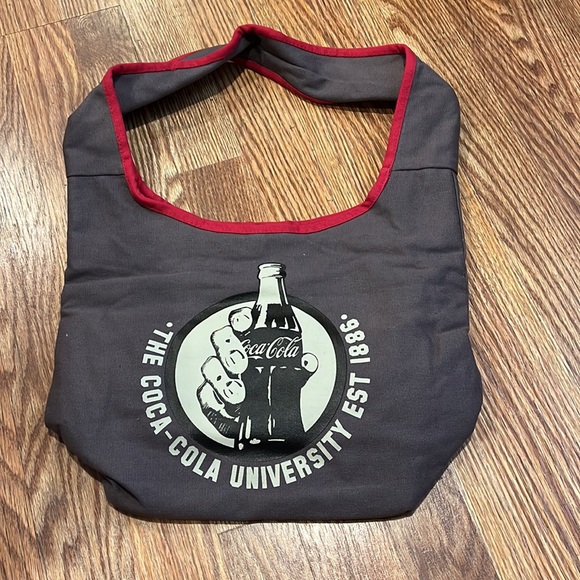 Coca Cola Messenger Bag - Picture 2 of 4